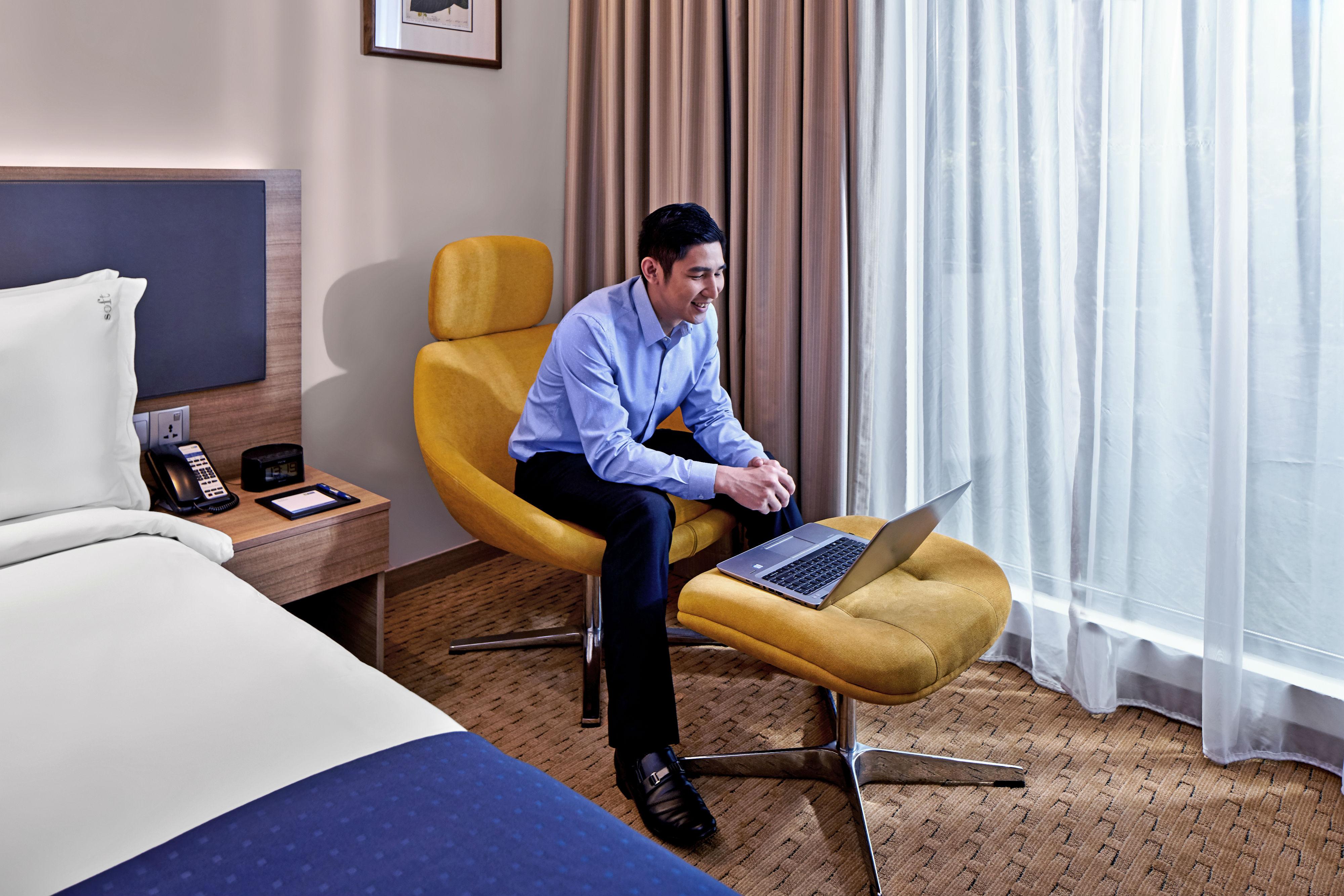 Express Centre By Ihg 4*